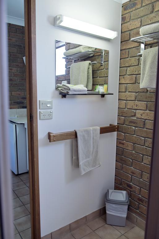 Travellers Rest Motor Inn Суон-Хилл Номер фото