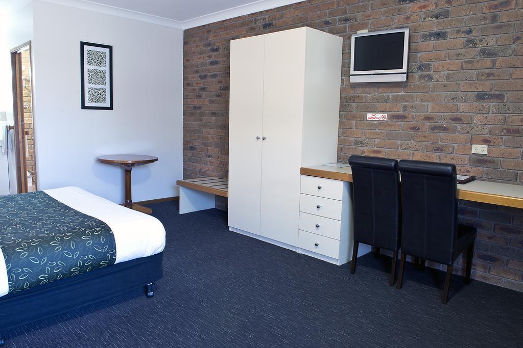 Travellers Rest Motor Inn Суон-Хилл Экстерьер фото