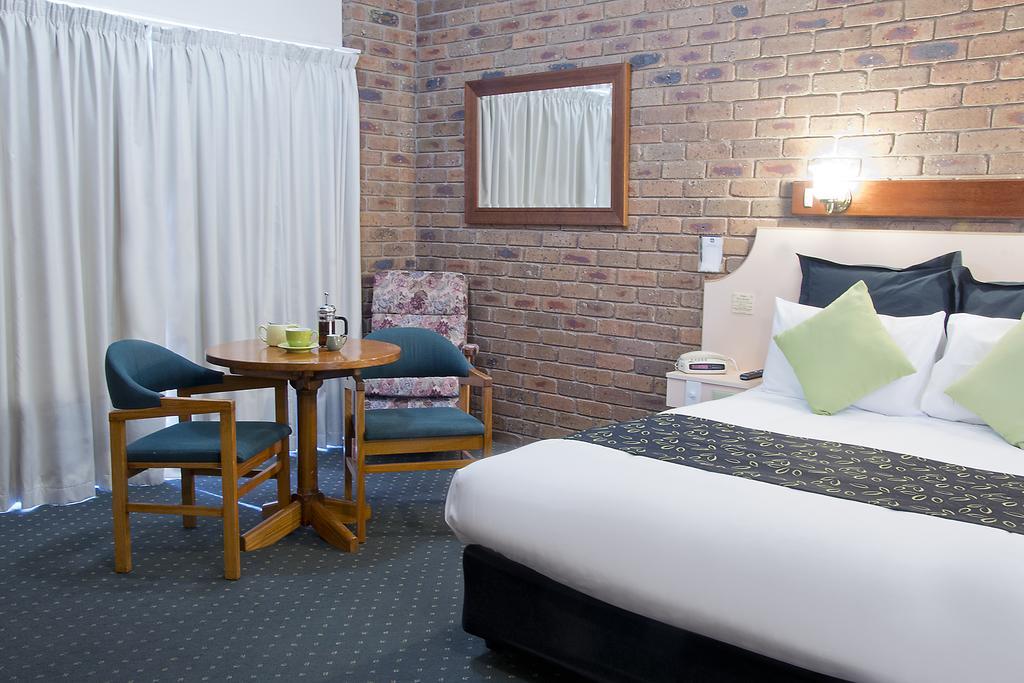 Travellers Rest Motor Inn Суон-Хилл Экстерьер фото