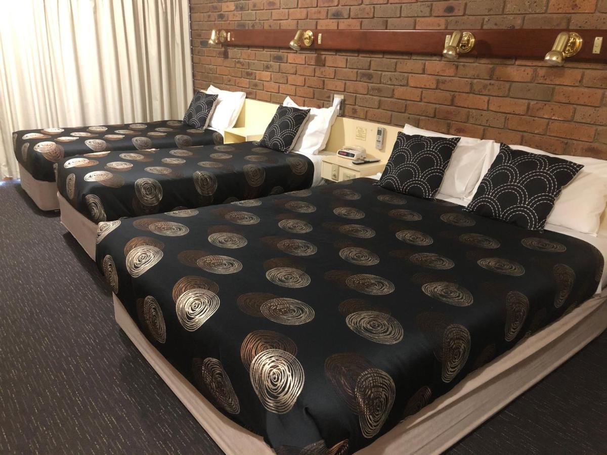 Travellers Rest Motor Inn Суон-Хилл Экстерьер фото
